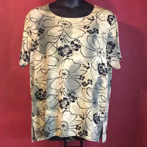 MGR FLORAL TOP SIZE 3X